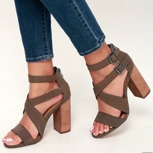 Steve Madden Never Worn Heels SZ 9